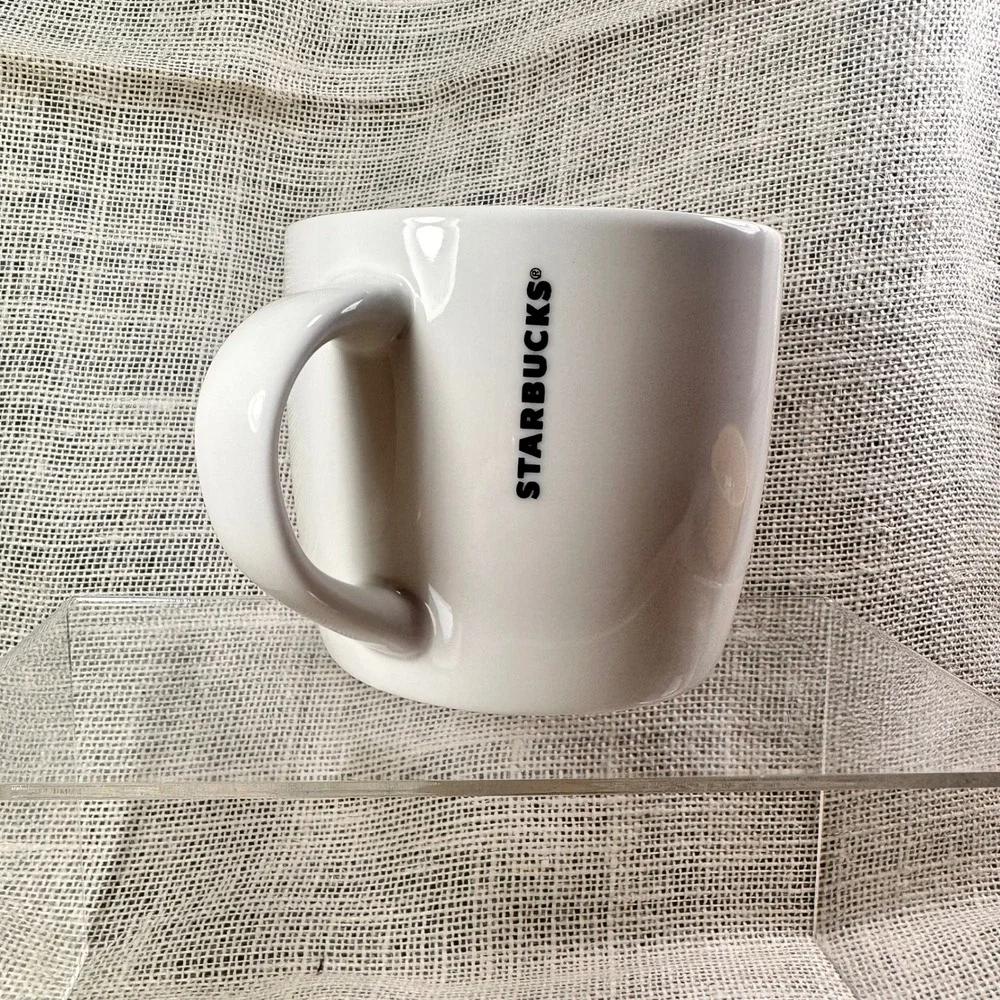 Starbucks Siren‎ Logo Coffee Mug 16.9 oz White Green 2017